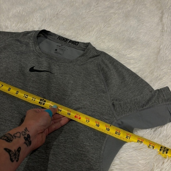 Nike Pro Dri-Fit Men’s Short Sleeve Performance Top Fitted Gray Black Swoosh Lg - Picture 5 of 11